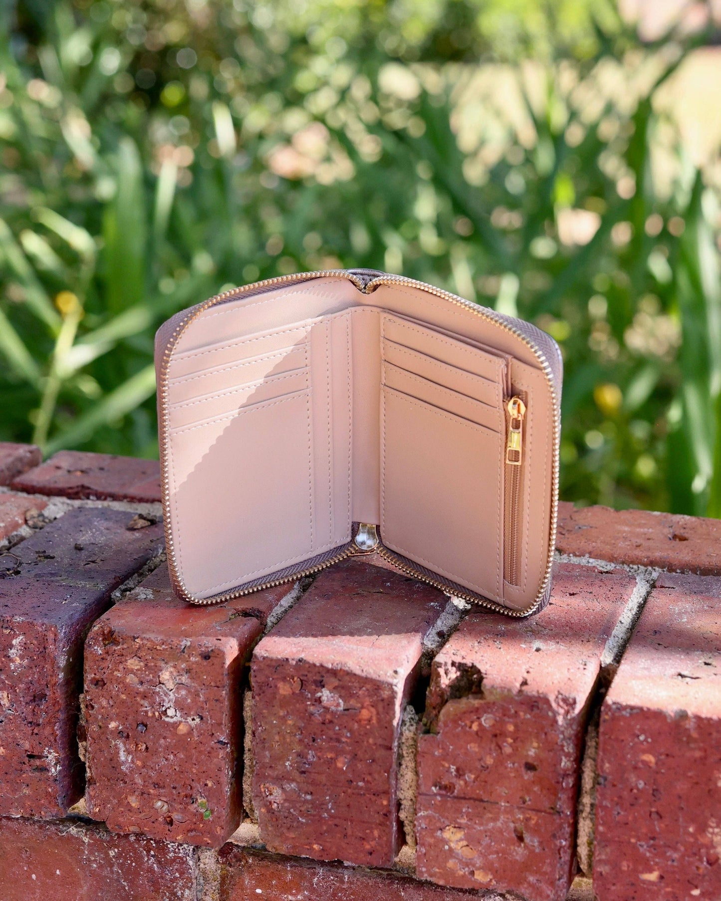 Blakely Wallet Black Pearl DQ: Default
