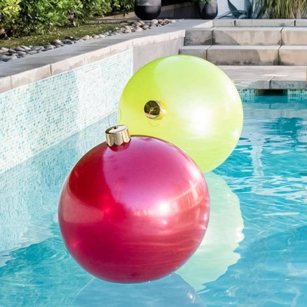 Lime Holiball®: 18"