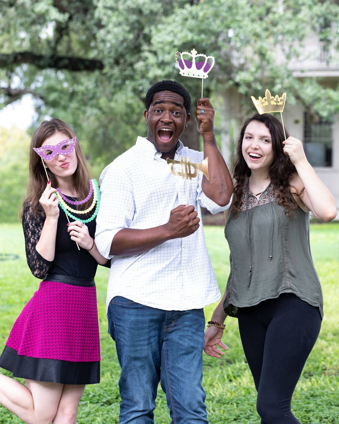 MGP111 - Mardi Gras Photo Props