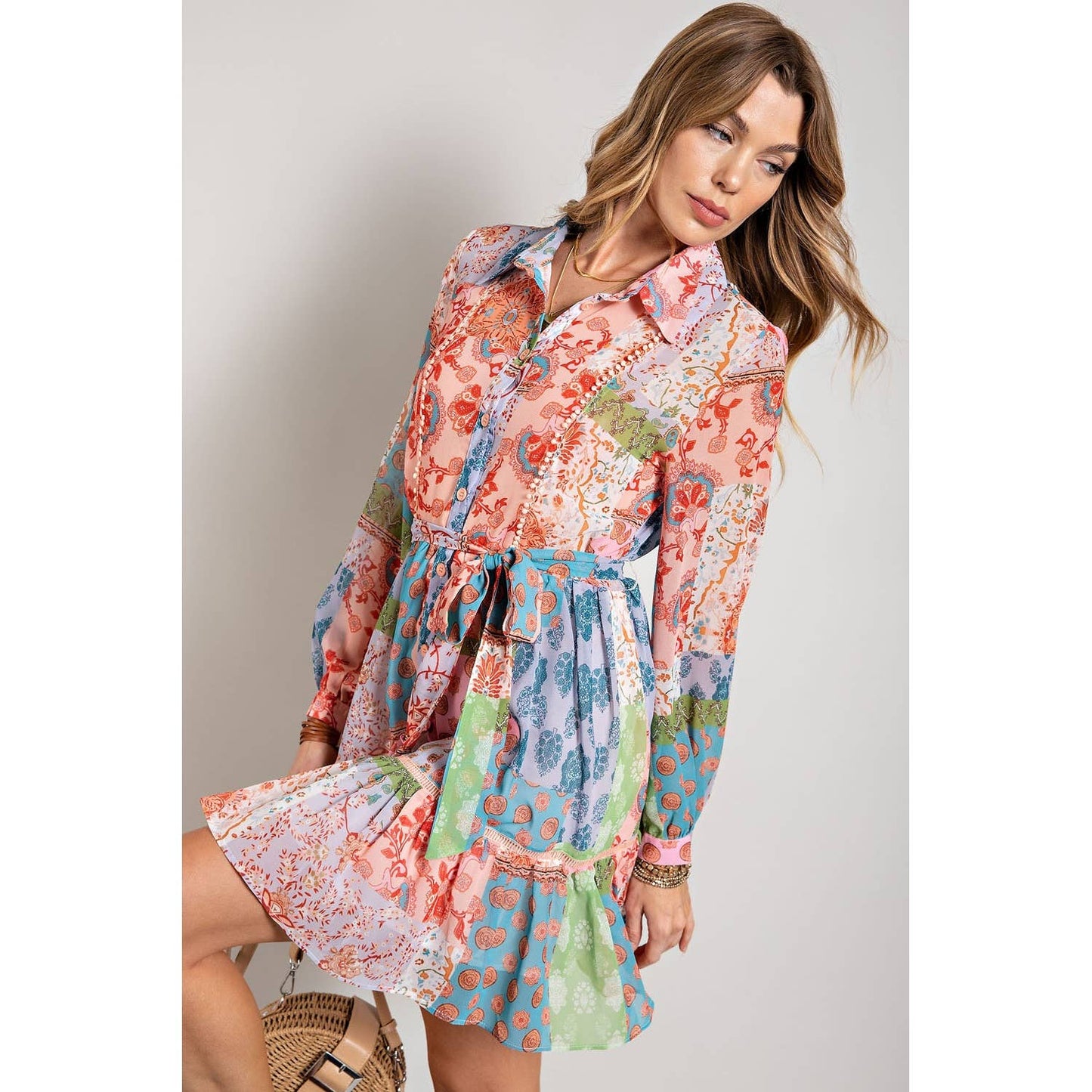 FLOWER PRINT LONG SLEEVE SHIRT DRESS: Blush Multi / L
