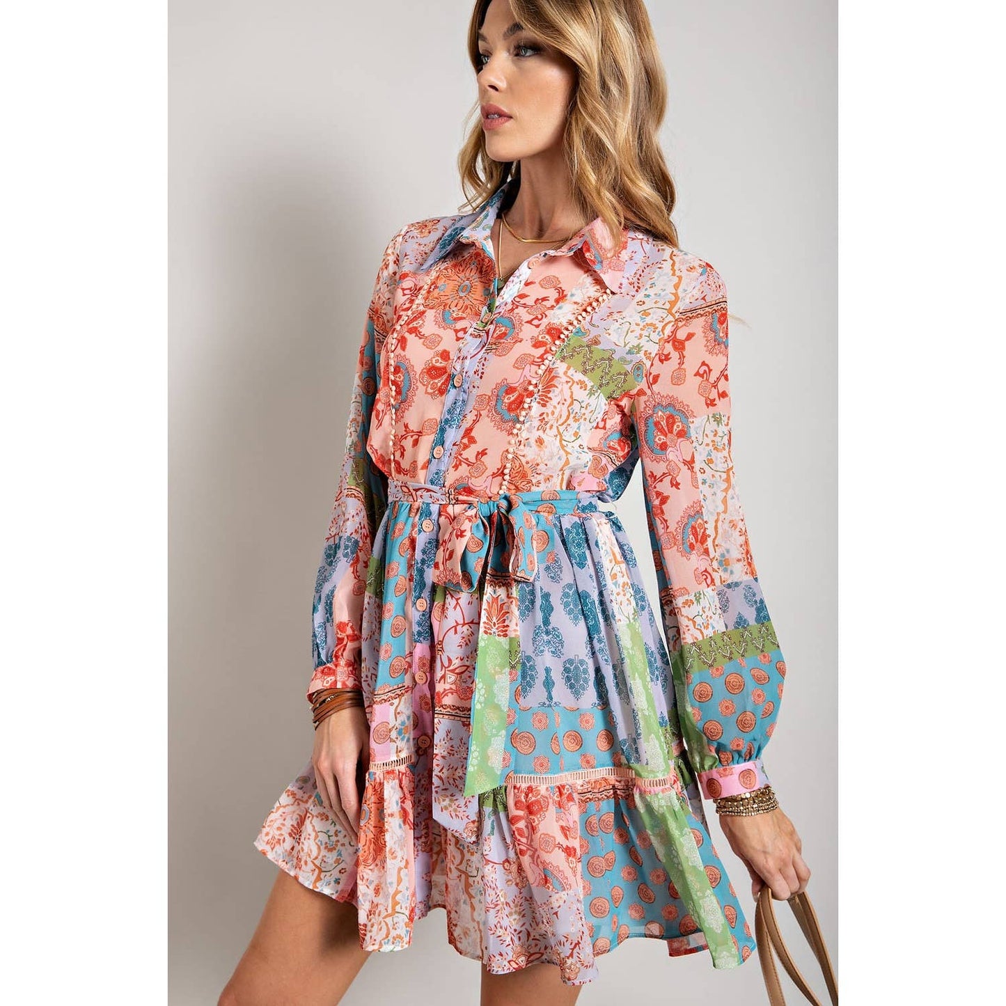 FLOWER PRINT LONG SLEEVE SHIRT DRESS: Blush Multi / L
