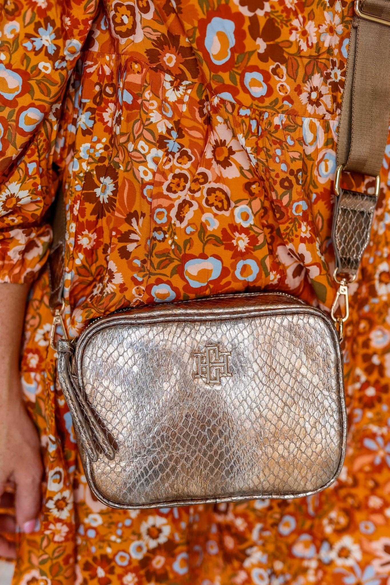 Campbell Camera Crossbody METALLIC BRONZE: Default