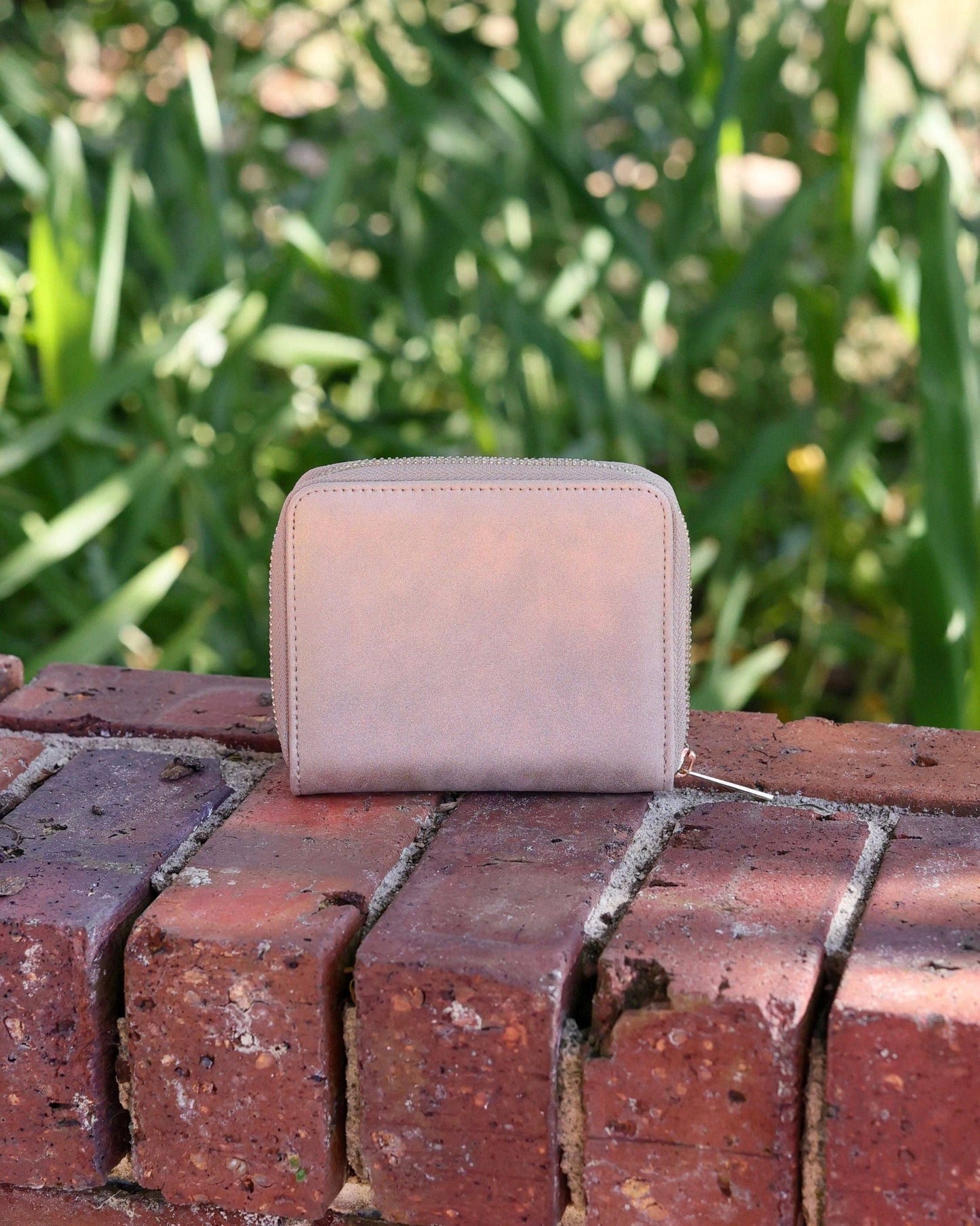 Blakely Wallet Gold Shimmer: Default