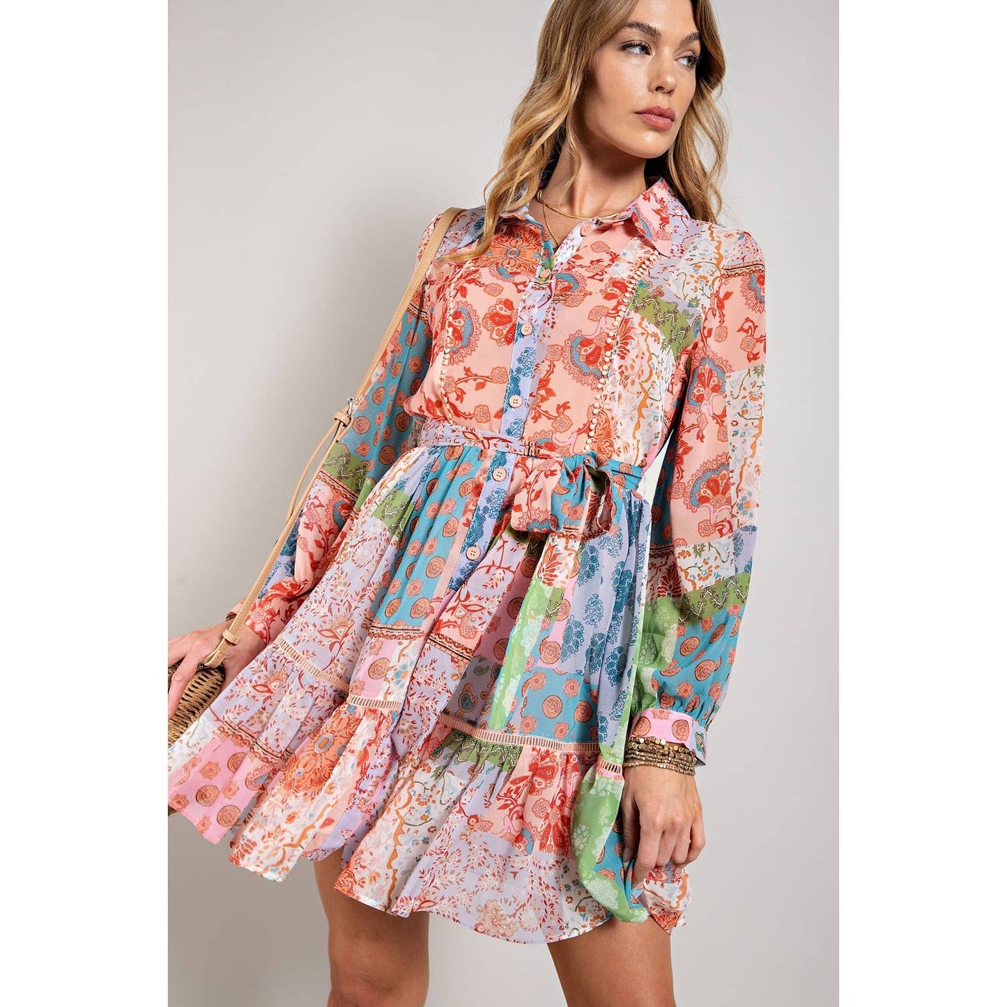 FLOWER PRINT LONG SLEEVE SHIRT DRESS: Blush Multi / L