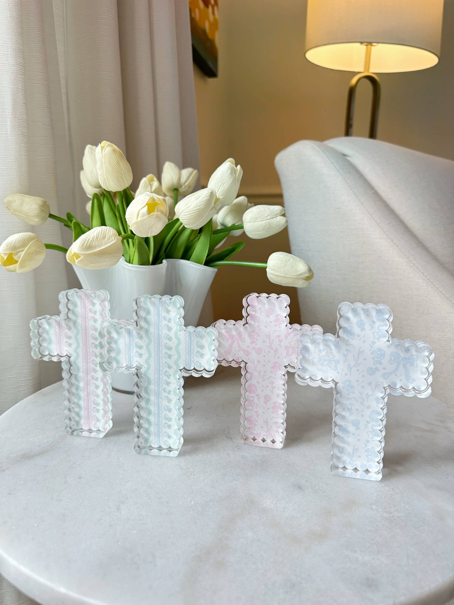 Scalloped Acrylic Cross Blocks : Pink Pattern Cross