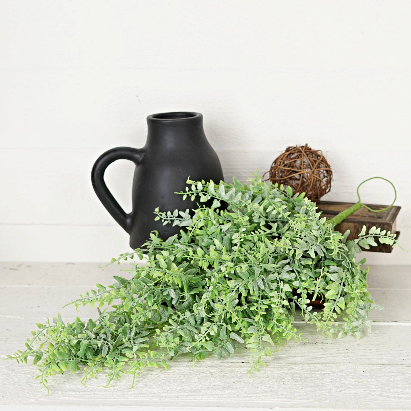 550333-Teardrop-28inLx14inW-Flocked soft touch Fern