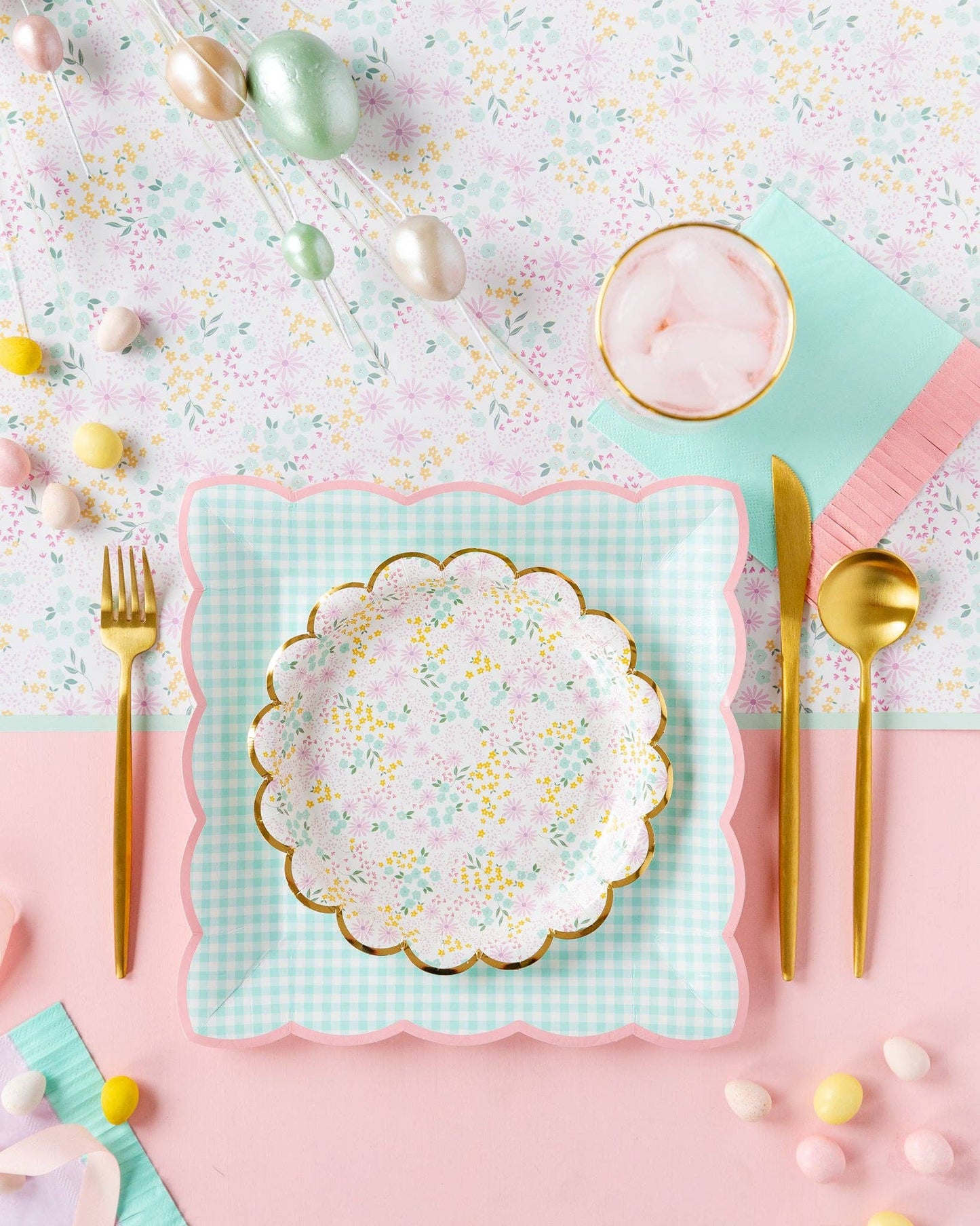 PGB942 - Gingham Plate Set