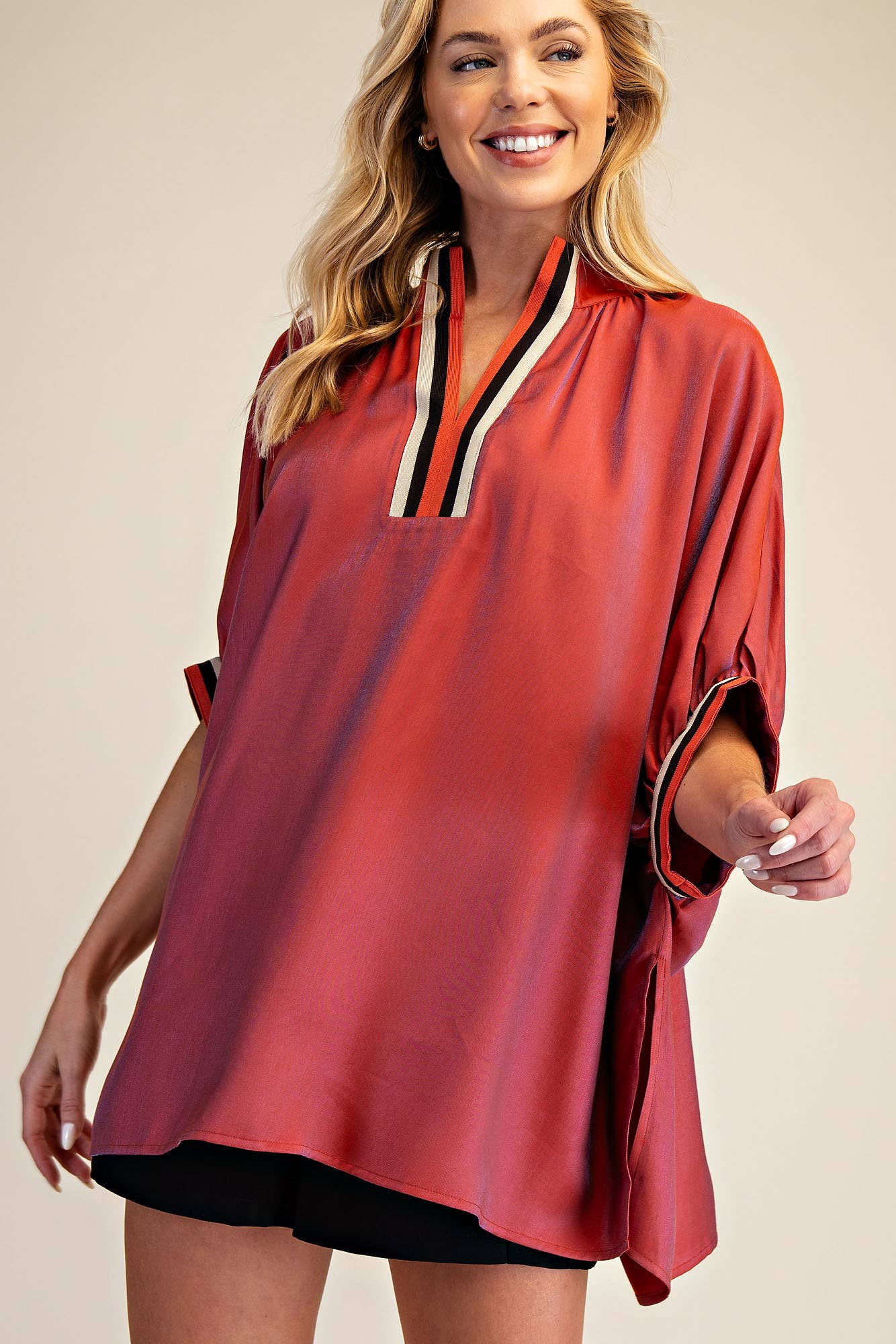 V-Neck Band Oversize Shirts: Camel / M