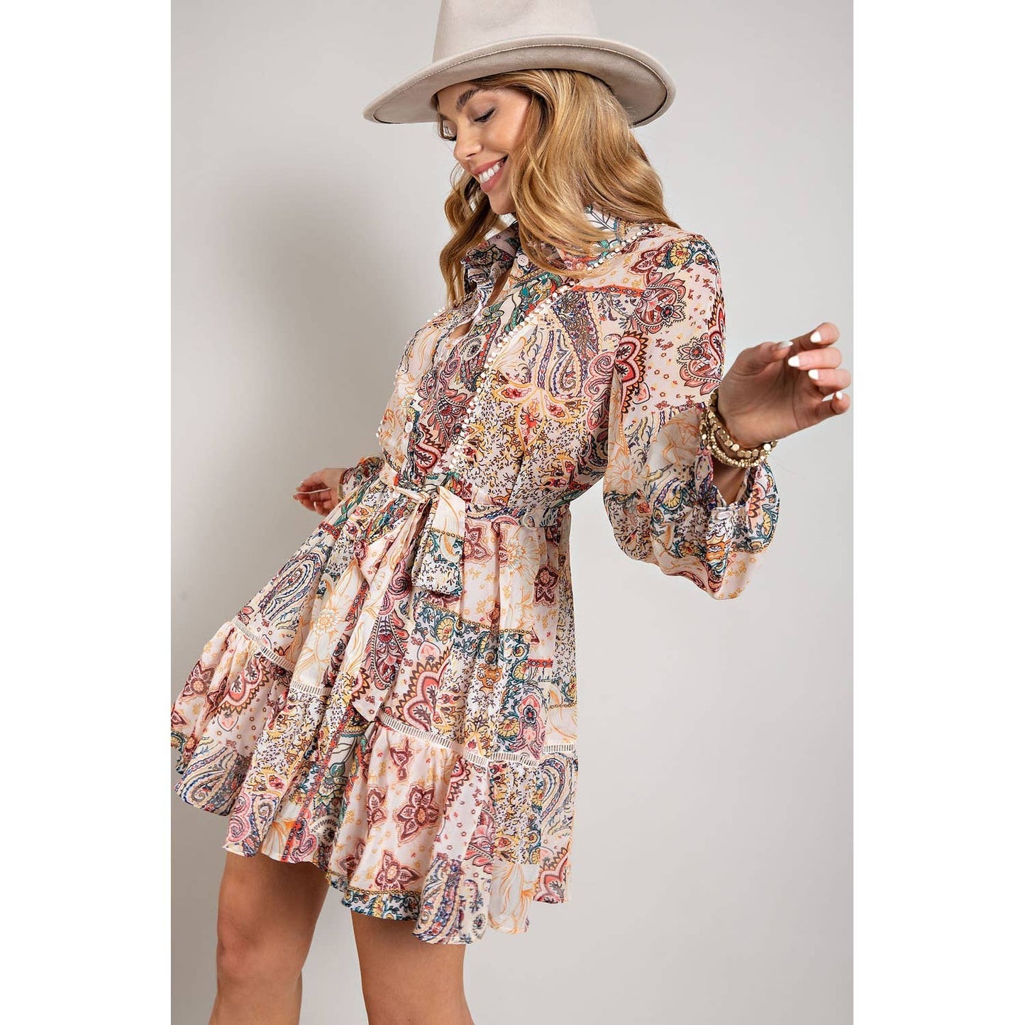 FLOWER PRINT LONG SLEEVE SHIRT DRESS: Blush Multi / S