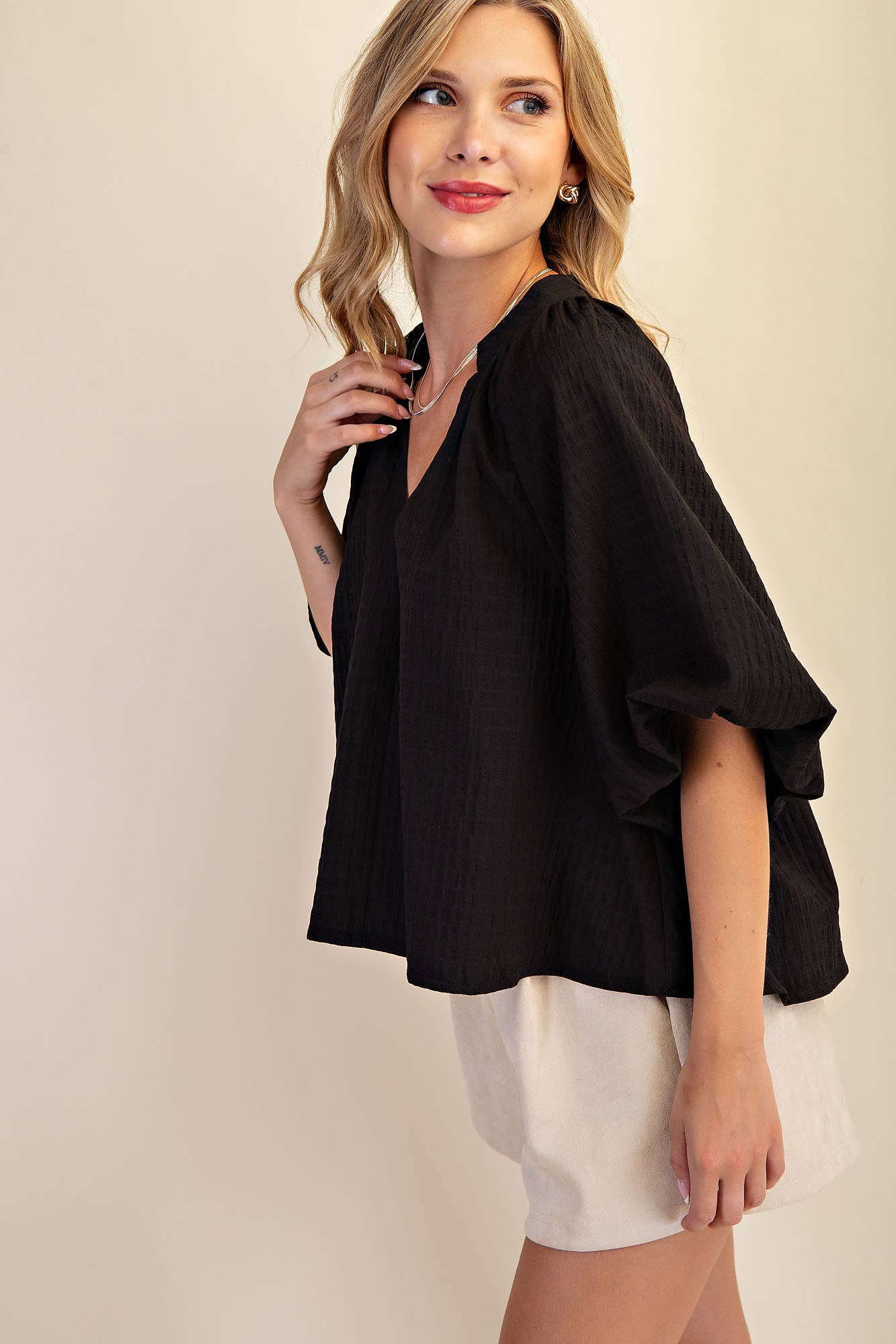 Puff-Sleeve Top: Black / M