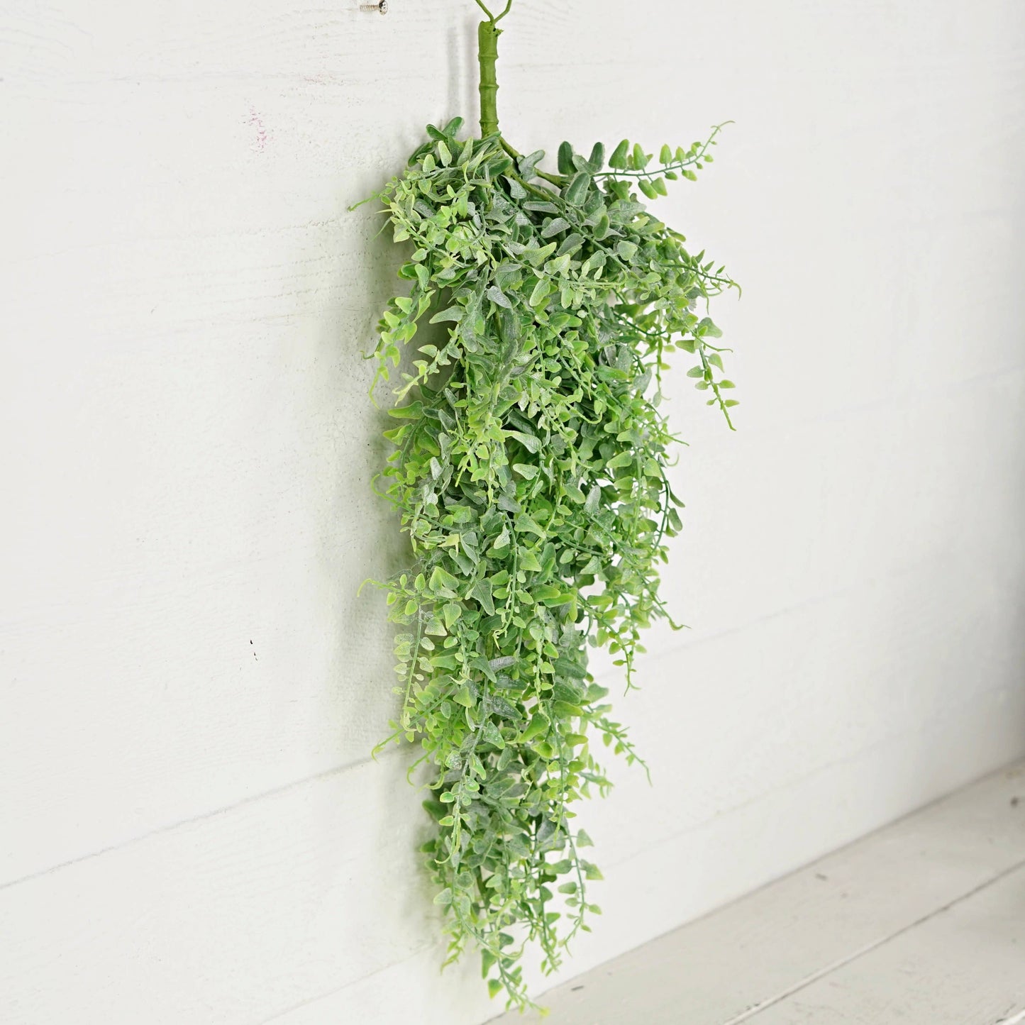 550333-Teardrop-28inLx14inW-Flocked soft touch Fern