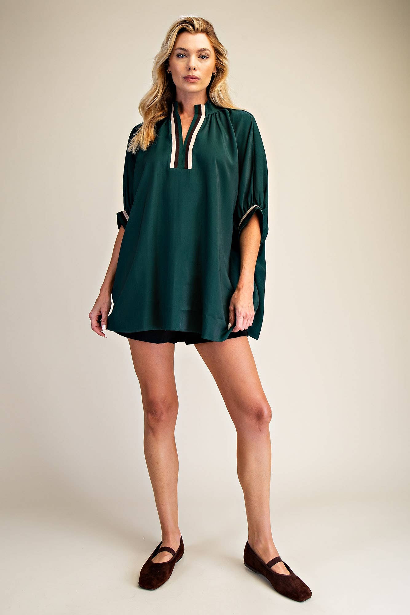 V-Neck Band Oversize Shirts: Camel / M