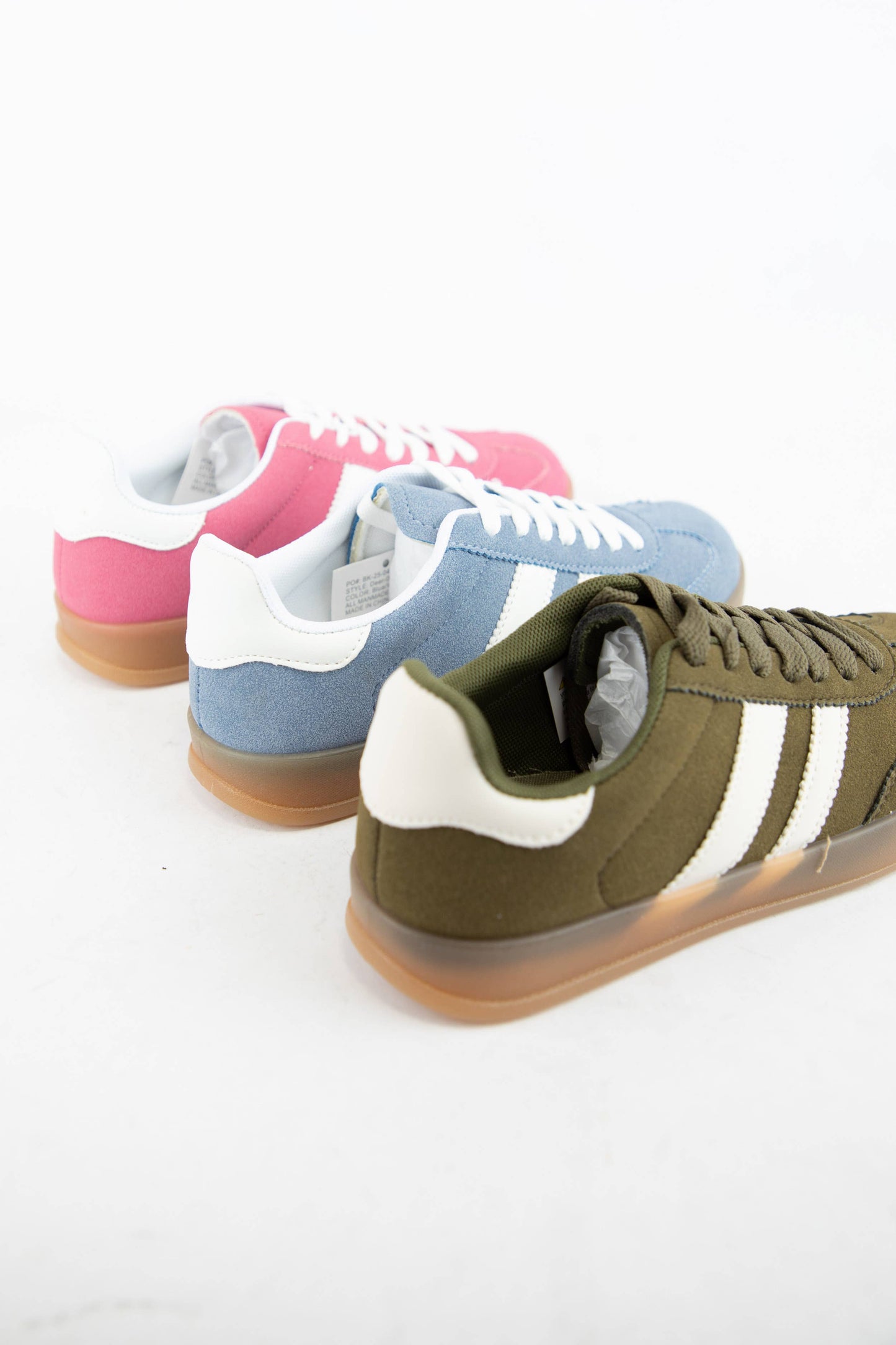 DEER-09 COLORFUL SUEDE SNEAKERS: WHITE RED / B18