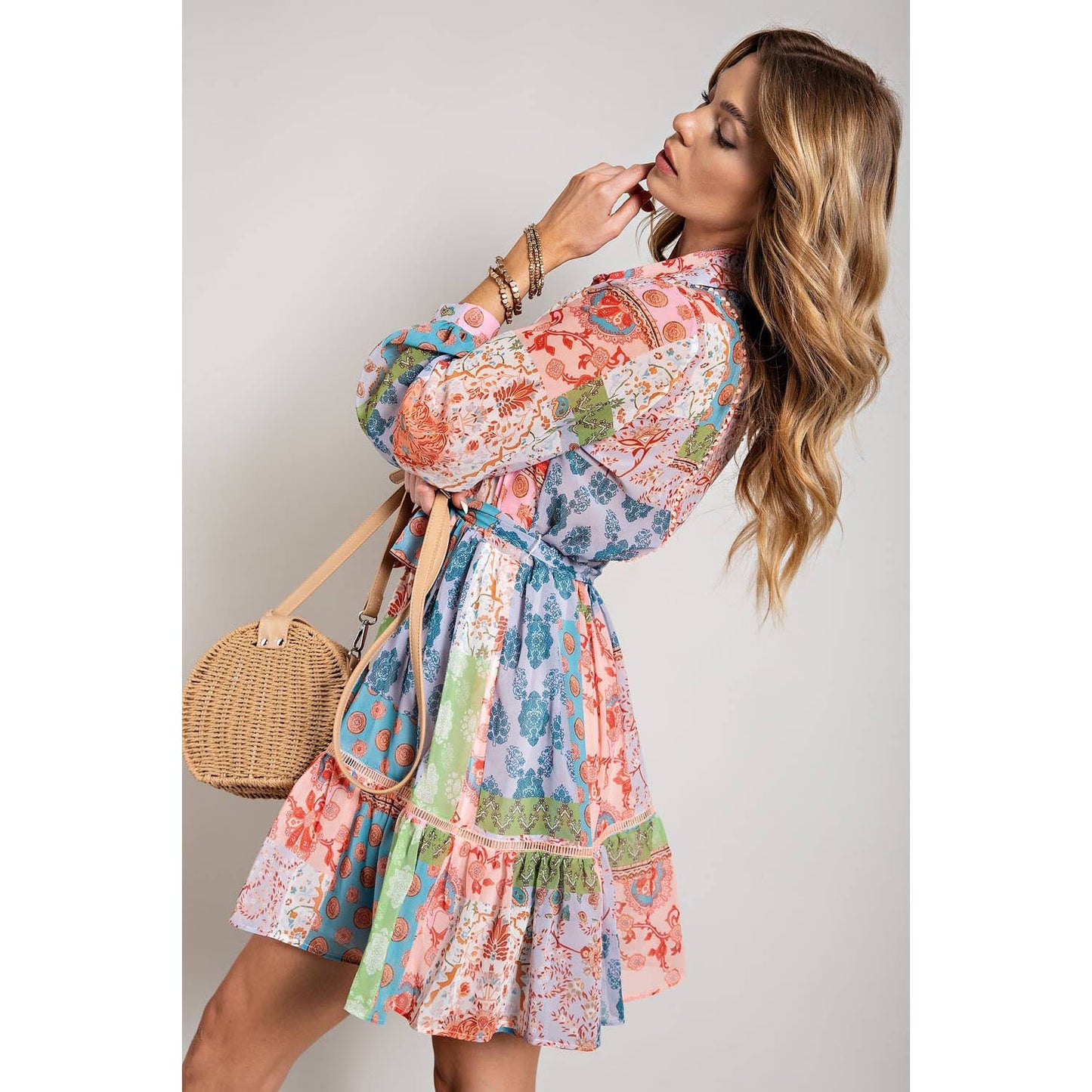 FLOWER PRINT LONG SLEEVE SHIRT DRESS: Blush Multi / S