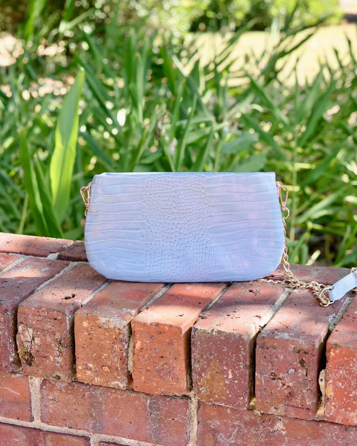 Livi Crossbody Baby Blue EC: Default