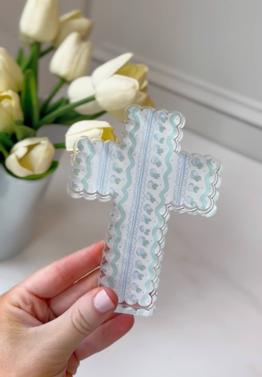 Scalloped Acrylic Cross Blocks : Pink Pattern Cross