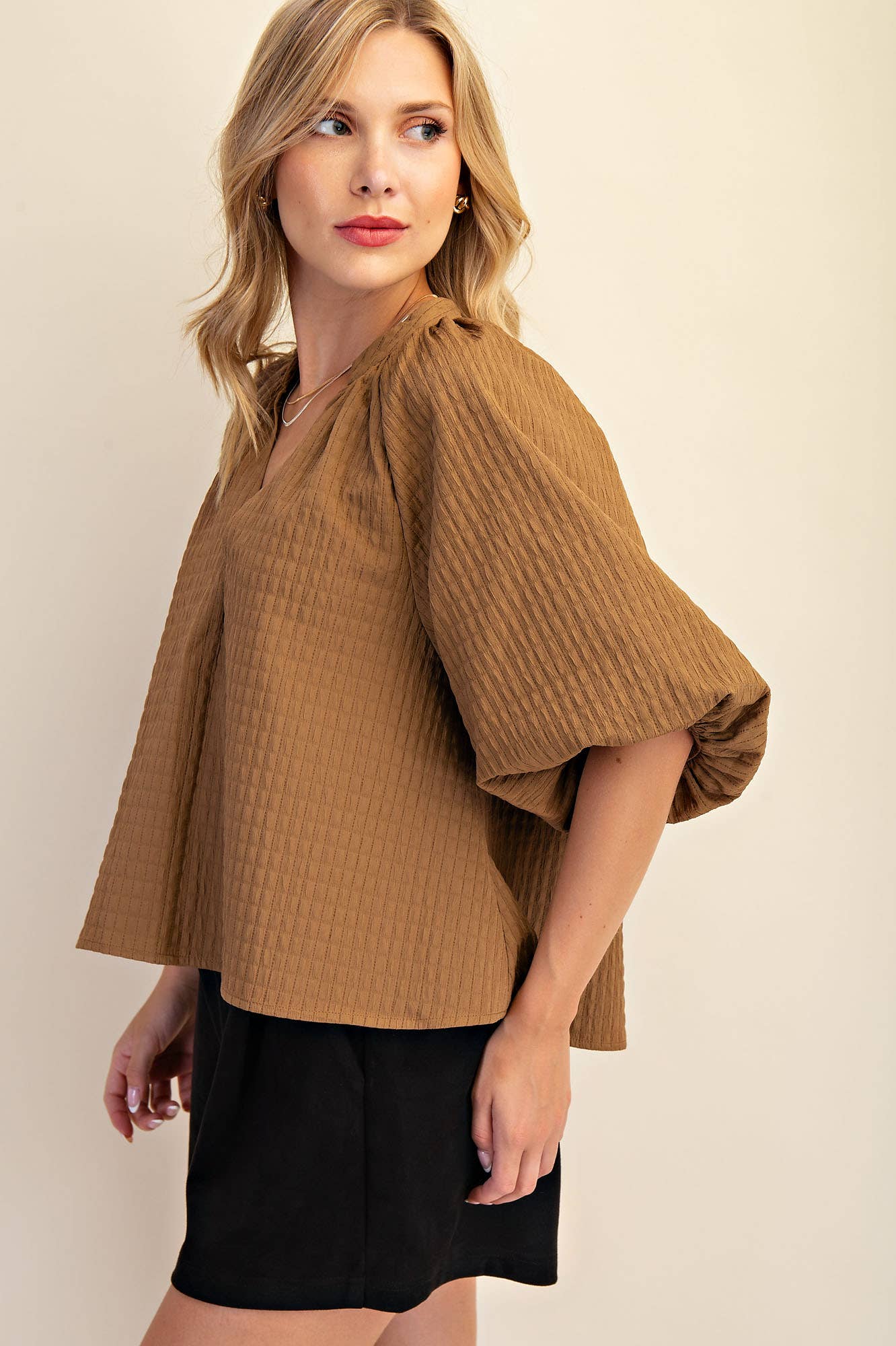 Puff-Sleeve Top: Black / M