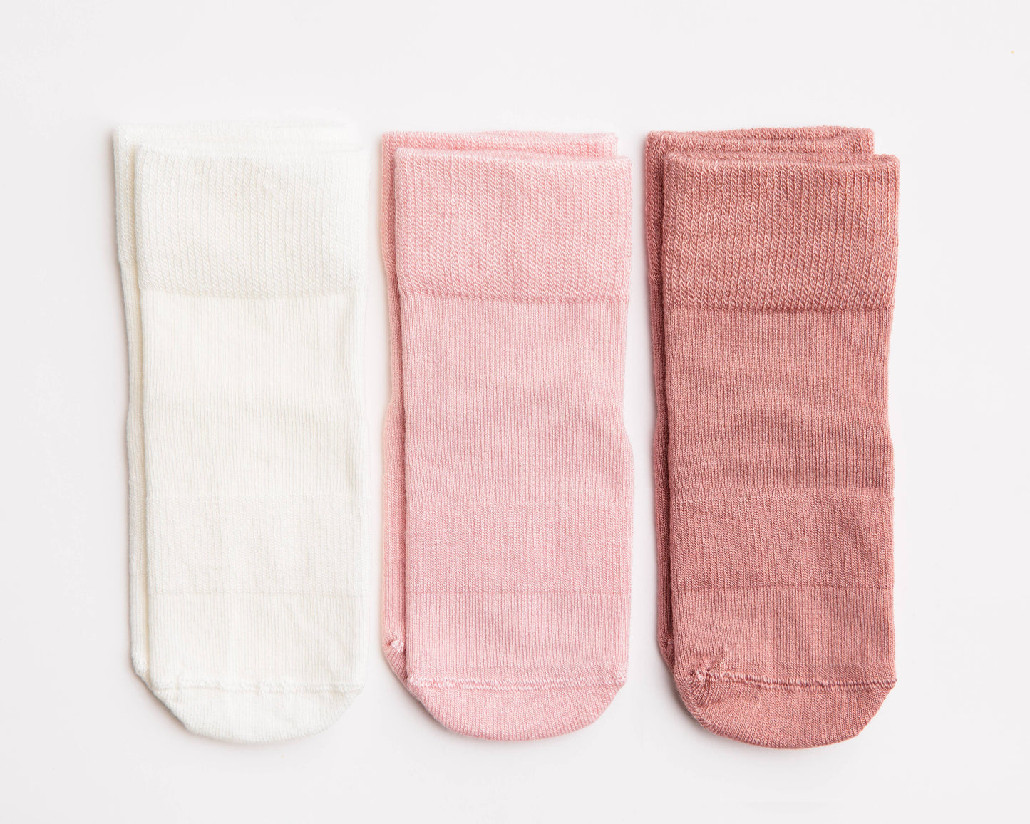 Claire - Non-Slip Baby Socks in Ivory, Peony, Desert Rose : 0 - 6M