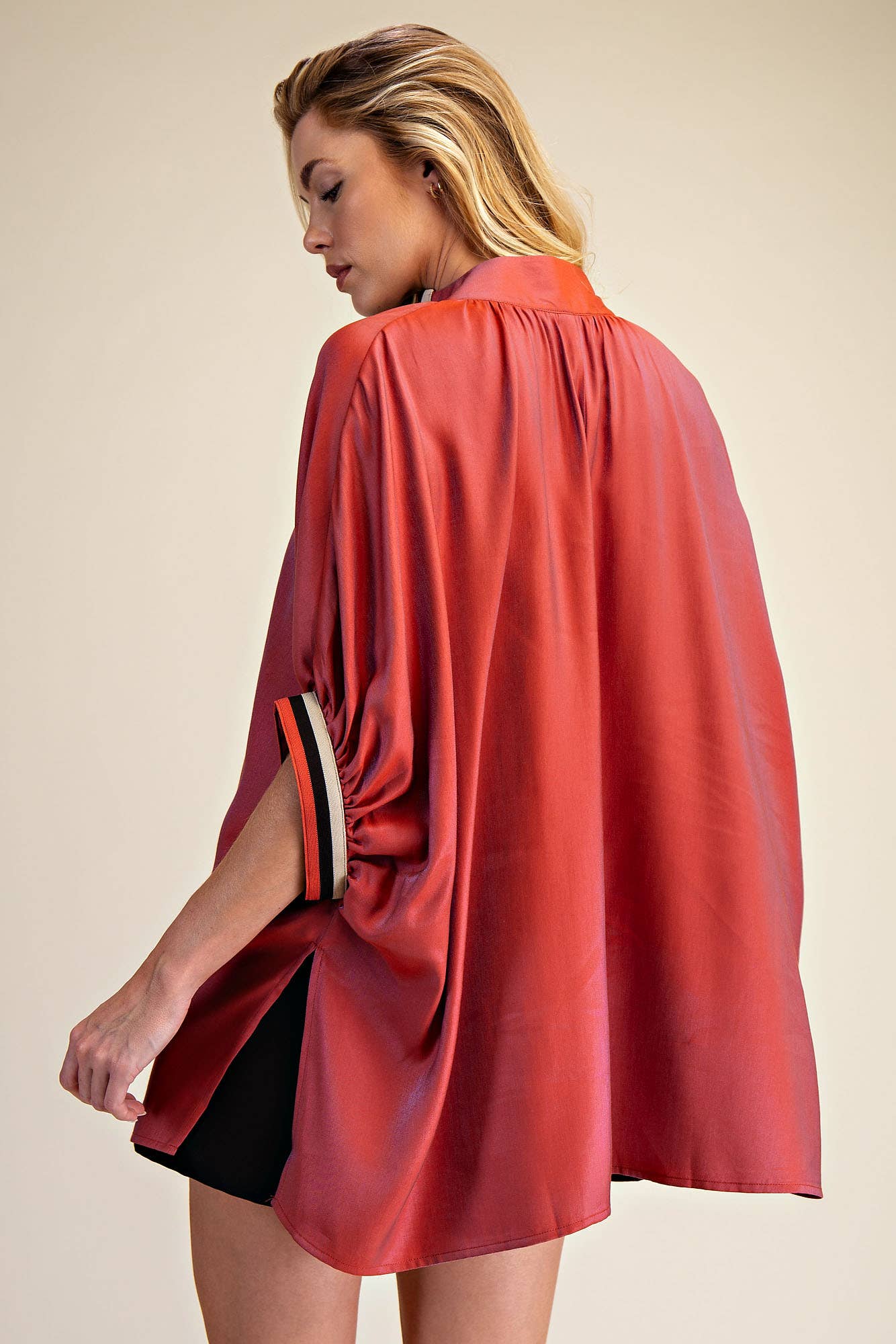 V-Neck Band Oversize Shirts: Camel / M